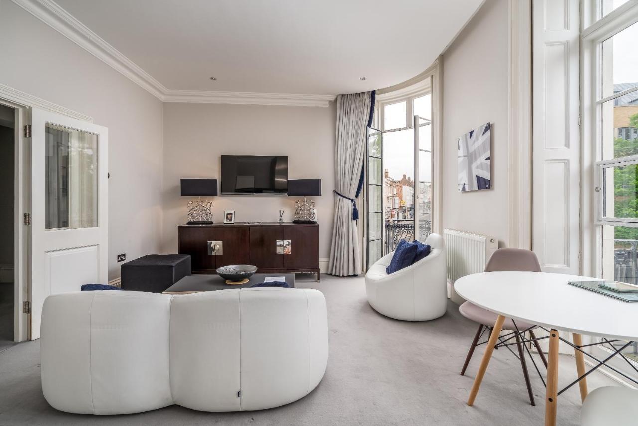 Stunning 1Bd With Castle View Apartment Windsor Exterior photo